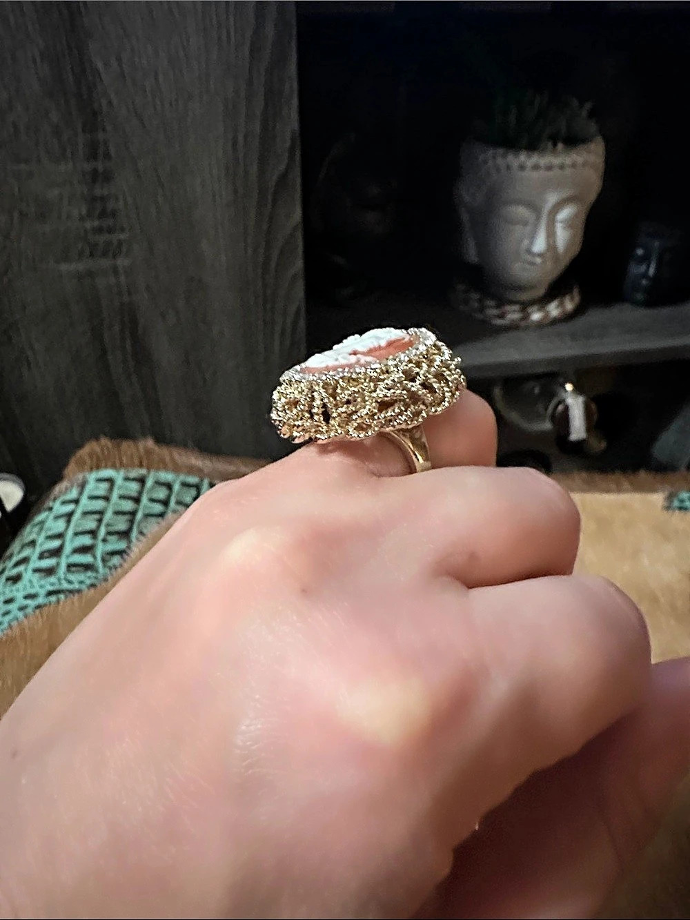 Cameo Statement Ring in Gold & White Like New - Picture 4 of 6